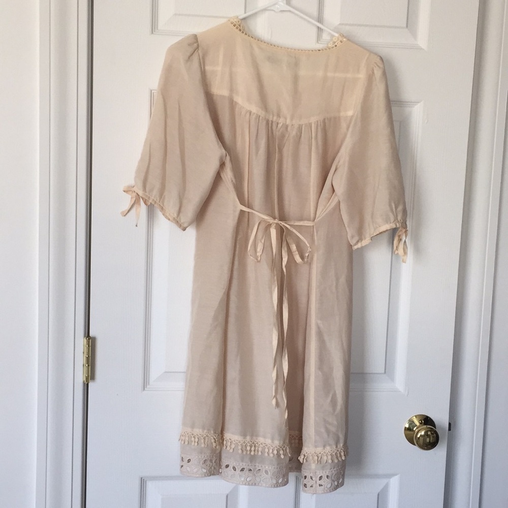 Dress - Picture 4 of 4